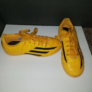 Adidas indoor soccer shoes